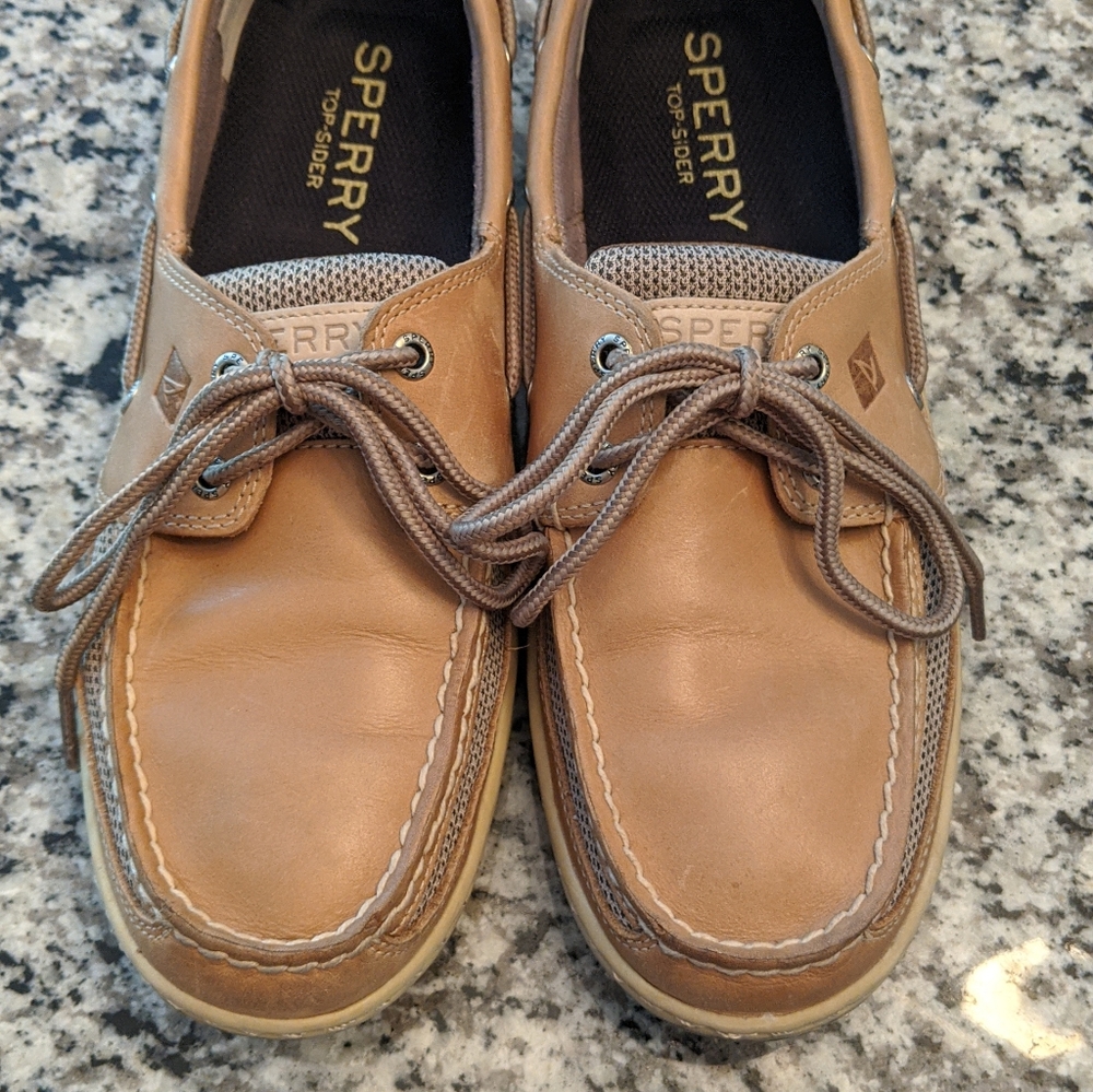 Men's size 9 Sperry top sliders